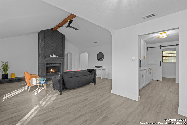 Image 10 of 27 For 13422 Marceline