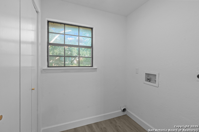 Image 17 of 27 For 13422 Marceline