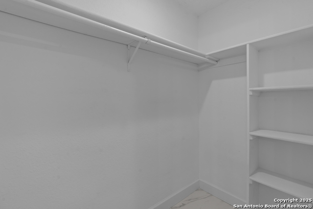 Image 22 of 27 For 13422 Marceline