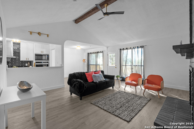 Image 7 of 27 For 13422 Marceline