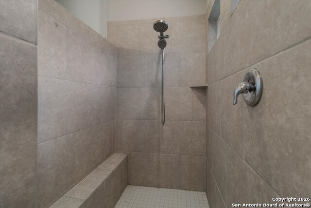 Image 18 of 34 For 22843 Carriage Bush Dr