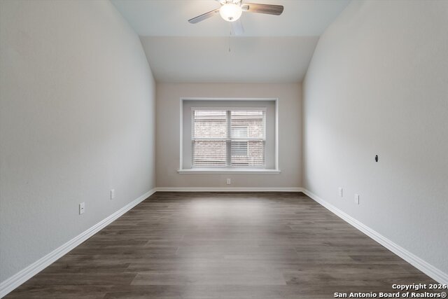 Image 25 of 34 For 22843 Carriage Bush Dr