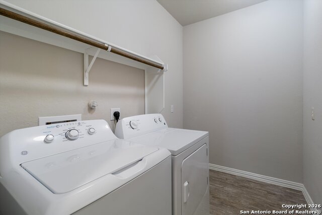 Image 26 of 34 For 22843 Carriage Bush Dr