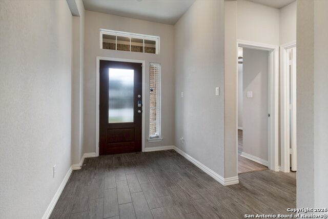 Image 5 of 34 For 22843 Carriage Bush Dr