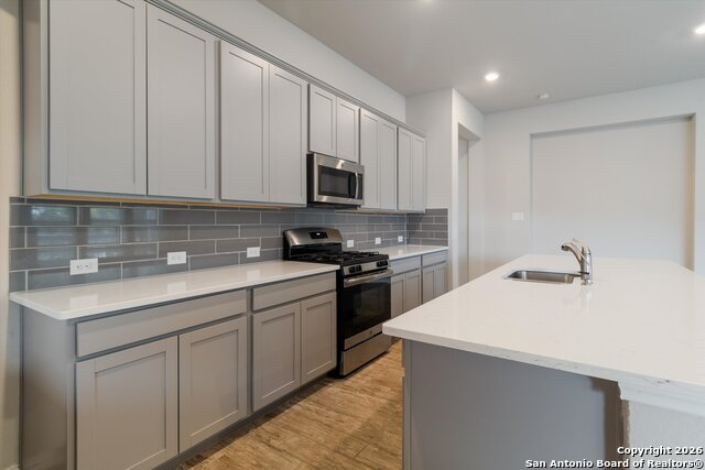 Image 9 of 34 For 22843 Carriage Bush Dr