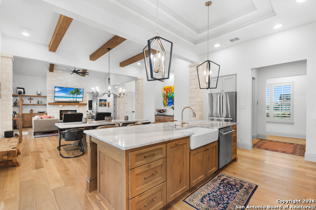 Listing photo id 18 for 11123 Barreal