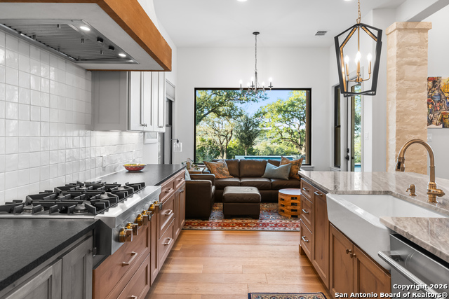 Listing photo id 22 for 11123 Barreal