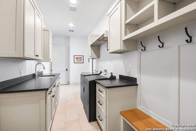 Listing photo id 31 for 11123 Barreal