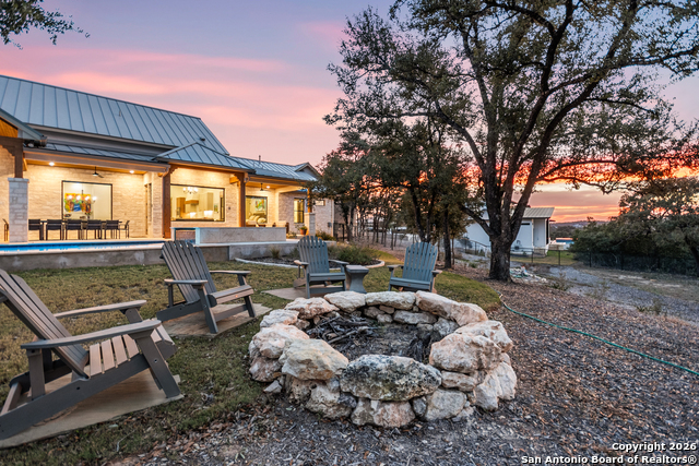 Listing photo id 49 for 11123 Barreal