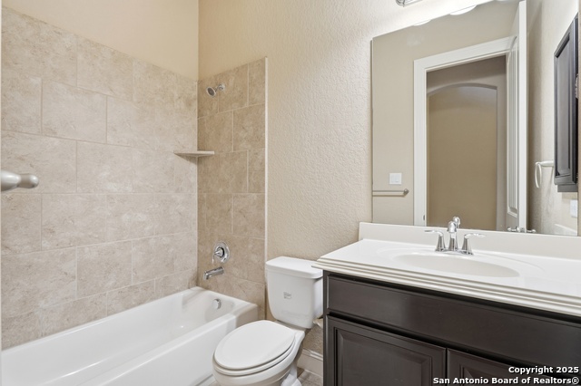 Image 8 of 37 For 8234 Two Winds