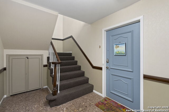 Image 3 of 25 For 8033 New Braunfels Avenue N 400 D