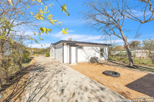 Image 14 of 14 For 1118 Shadwell