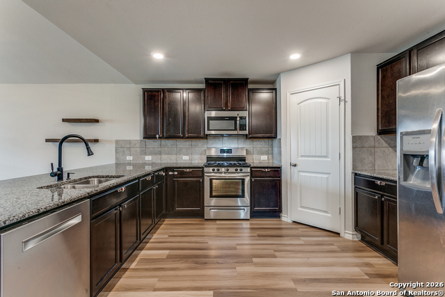 Image 8 of 25 For 2615 Yaupon Ranch