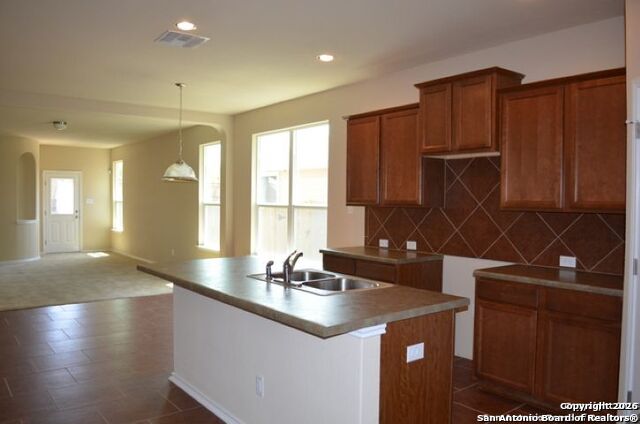 Image 2 of 8 For 7934 Radiant Star