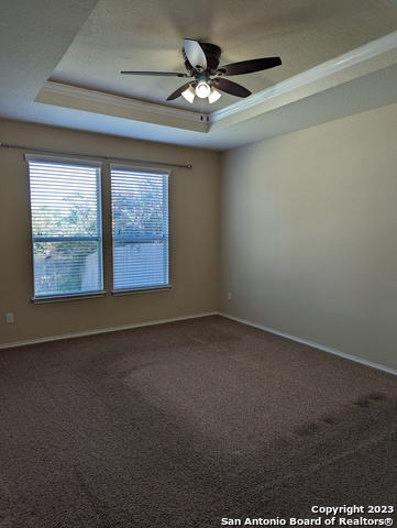 Listing photo id 15 for 658 Trinity Meadows