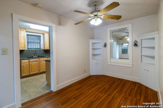 Image 13 of 29 For 1933 Mckinley Avenue