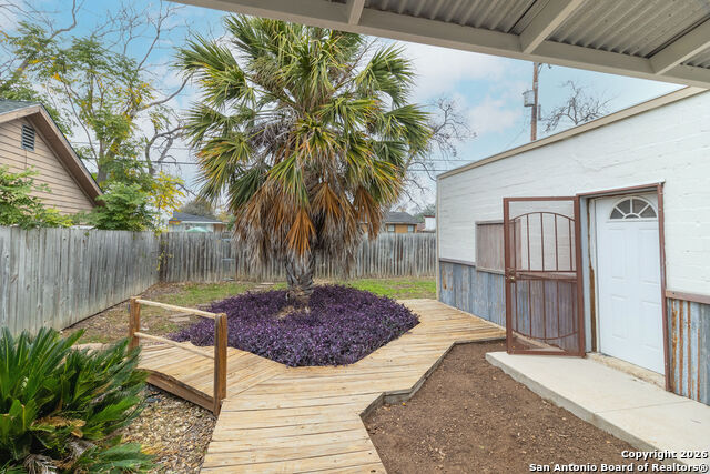 Image 18 of 29 For 1933 Mckinley Avenue