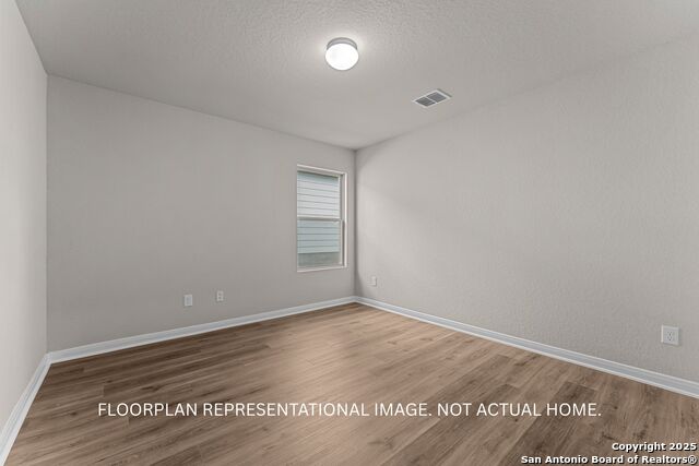 Listing photo id 18 for 6216 Medina Oasis