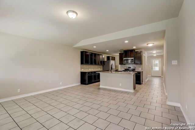 Image 20 of 50 For 2622 Willow Pond