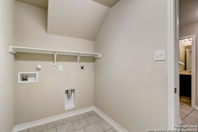 Image 26 of 50 For 2622 Willow Pond