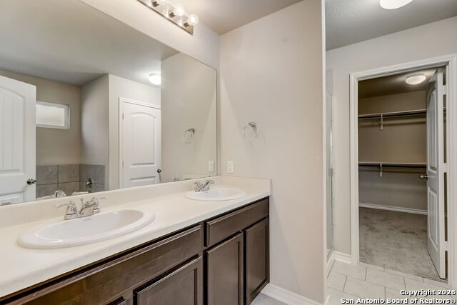 Image 31 of 50 For 2622 Willow Pond