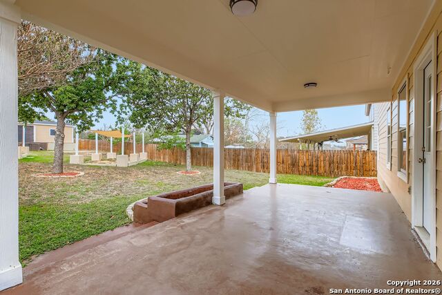 Image 24 of 28 For 7831 Mainland Woods