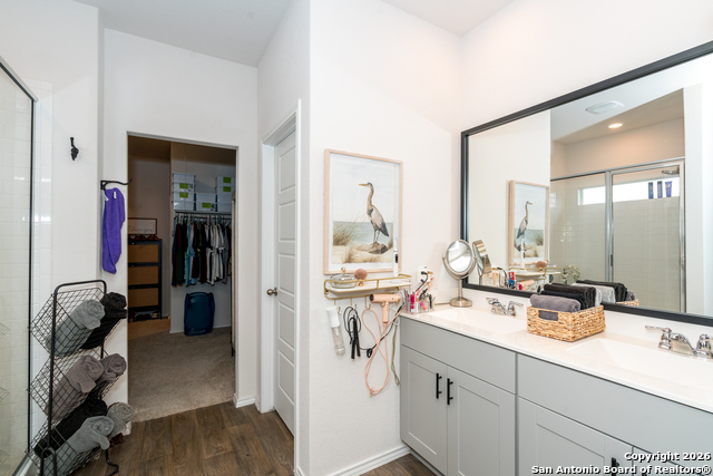 Image 29 of 50 For 393 Trent Drive