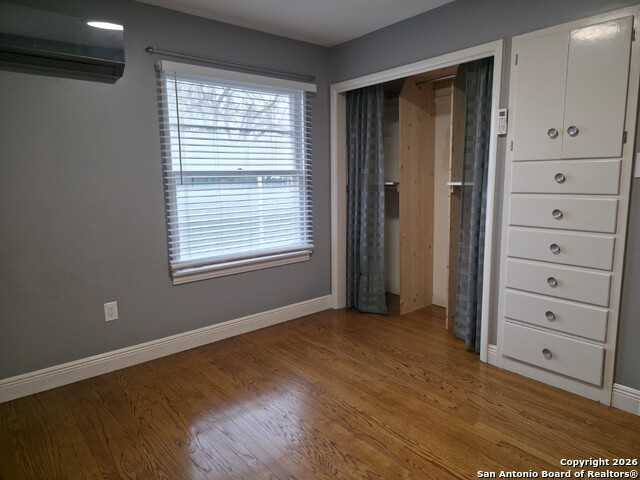 Image 13 of 15 For 531 Gilbert