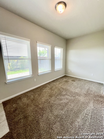 Image 22 of 29 For 4823 Cambridge Park