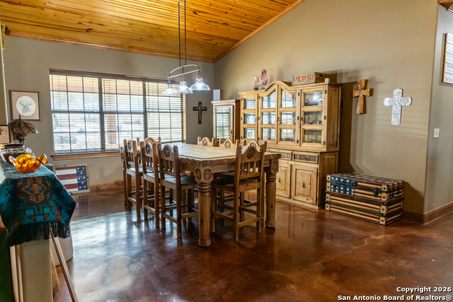 Image 5 of 23 For 187 Robbins Ranch Road