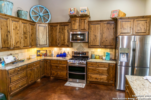 Image 8 of 23 For 187 Robbins Ranch Road