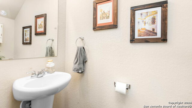 Image 3 of 18 For 10427 Green Prairie