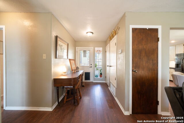 Image 14 of 37 For 119 Post Oak Rd