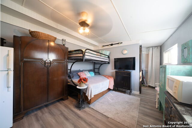 Image 24 of 37 For 119 Post Oak Rd