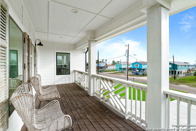 Image 10 of 30 For 1529 S Live Oak St