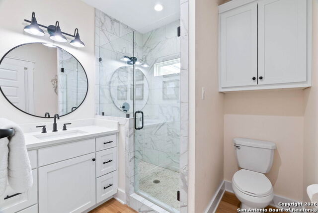 Image 17 of 30 For 1529 S Live Oak St