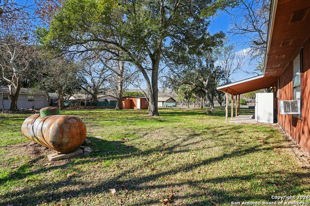 Image 22 of 38 For 746-728 Robin Nest