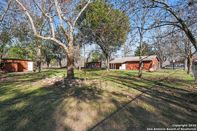 Image 24 of 38 For 746-728 Robin Nest