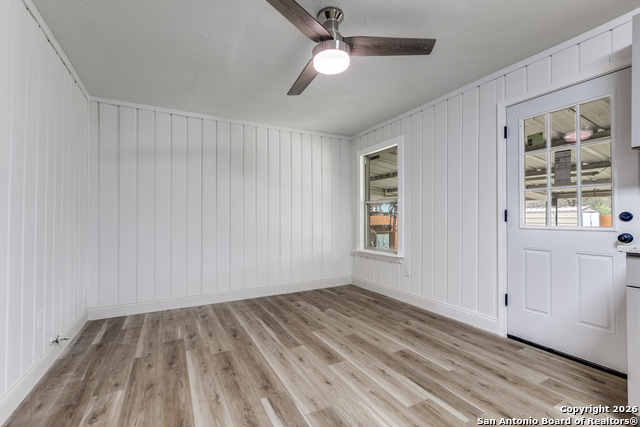 Image 17 of 25 For 6723 Tupper Ave