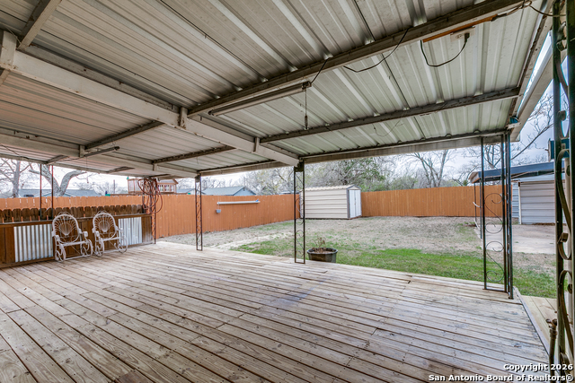 Image 22 of 25 For 6723 Tupper Ave