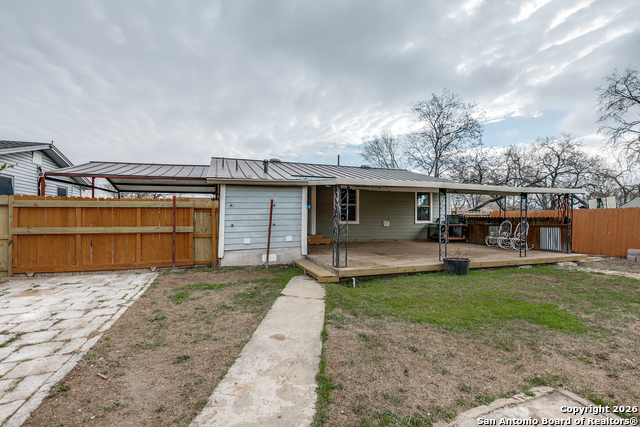 Image 24 of 25 For 6723 Tupper Ave