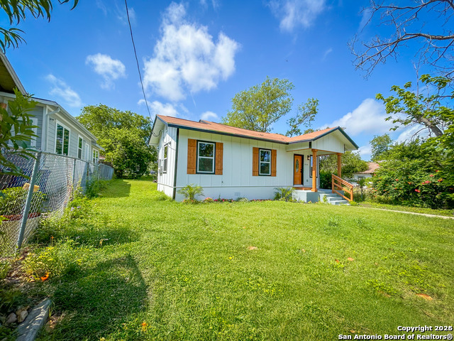 Image 3 of 17 For 1114 Pasadena St