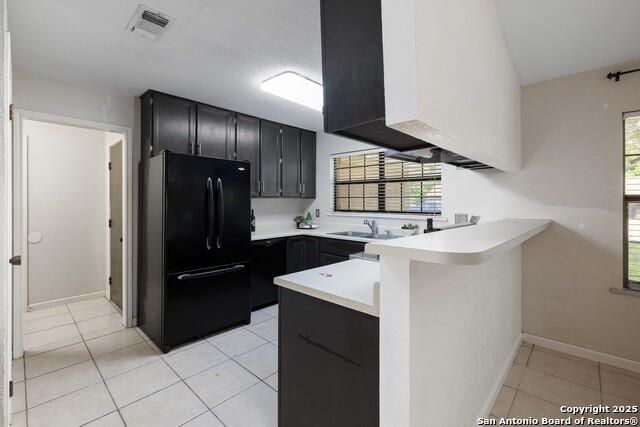 Listing photo id 6 for 953 Lazy Trail