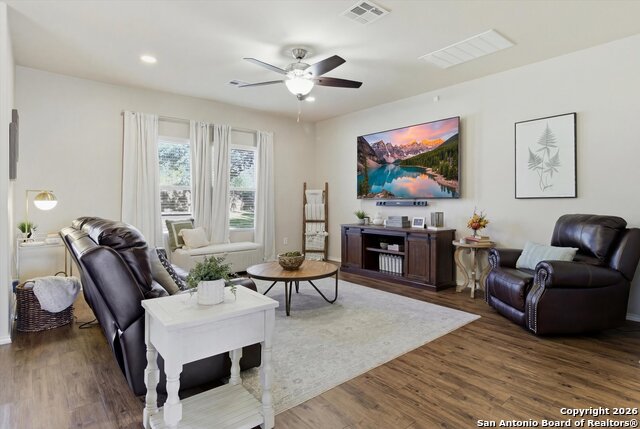 Image 14 of 61 For 5105 Blue Ivy