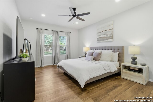 Image 18 of 61 For 5105 Blue Ivy