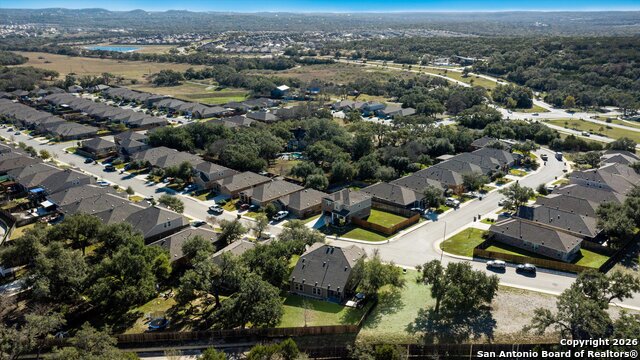 Image 4 of 61 For 5105 Blue Ivy