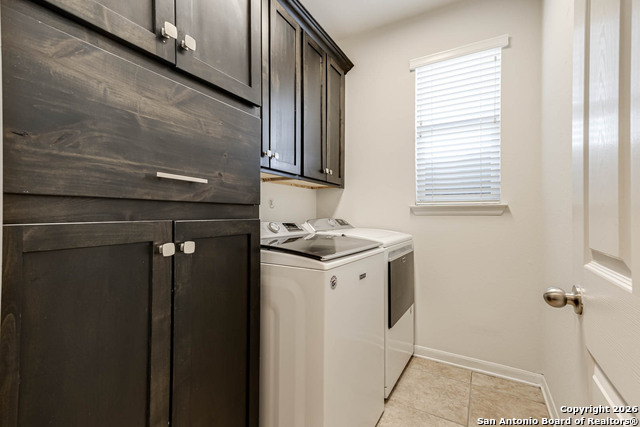 Image 24 of 45 For 922 Desert Bluff