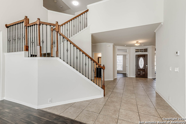 Image 4 of 45 For 922 Desert Bluff