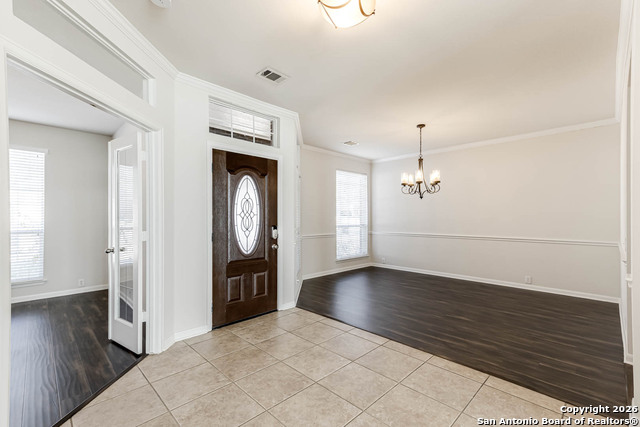 Image 5 of 45 For 922 Desert Bluff