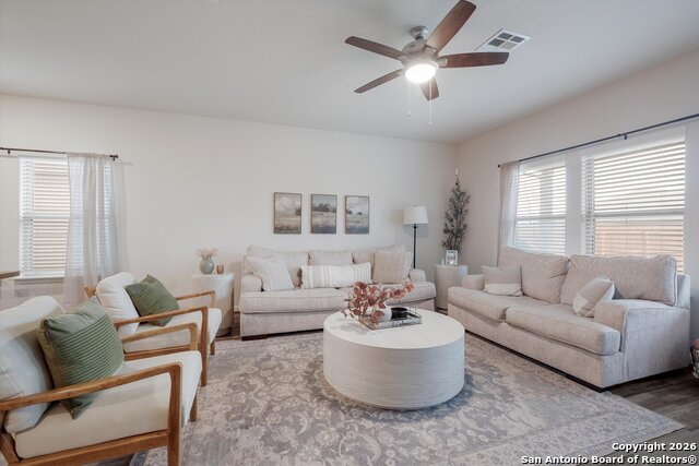 Image 3 of 27 For 10227 Amaryllis